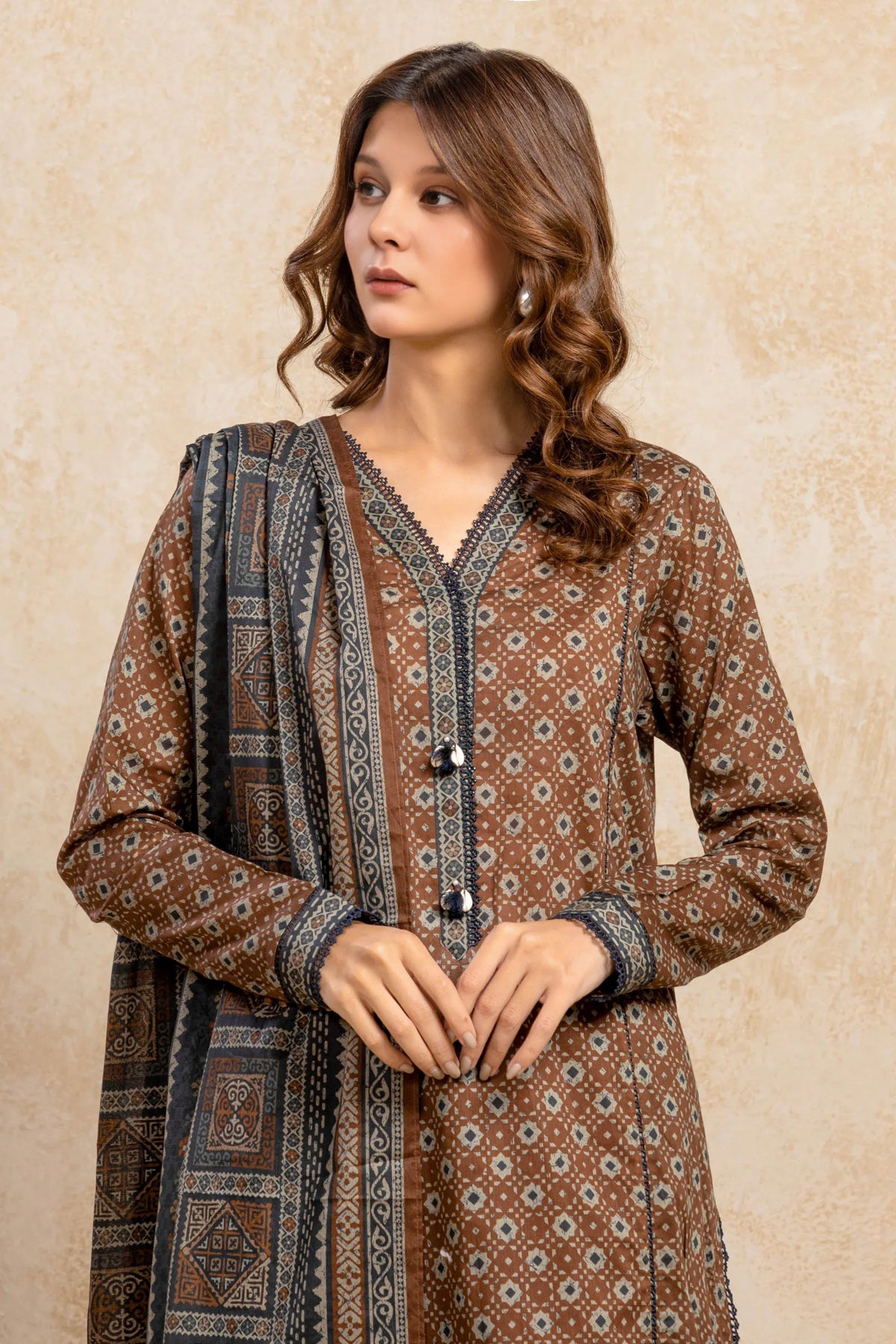 3 Piece Khaddar Suit-Printed