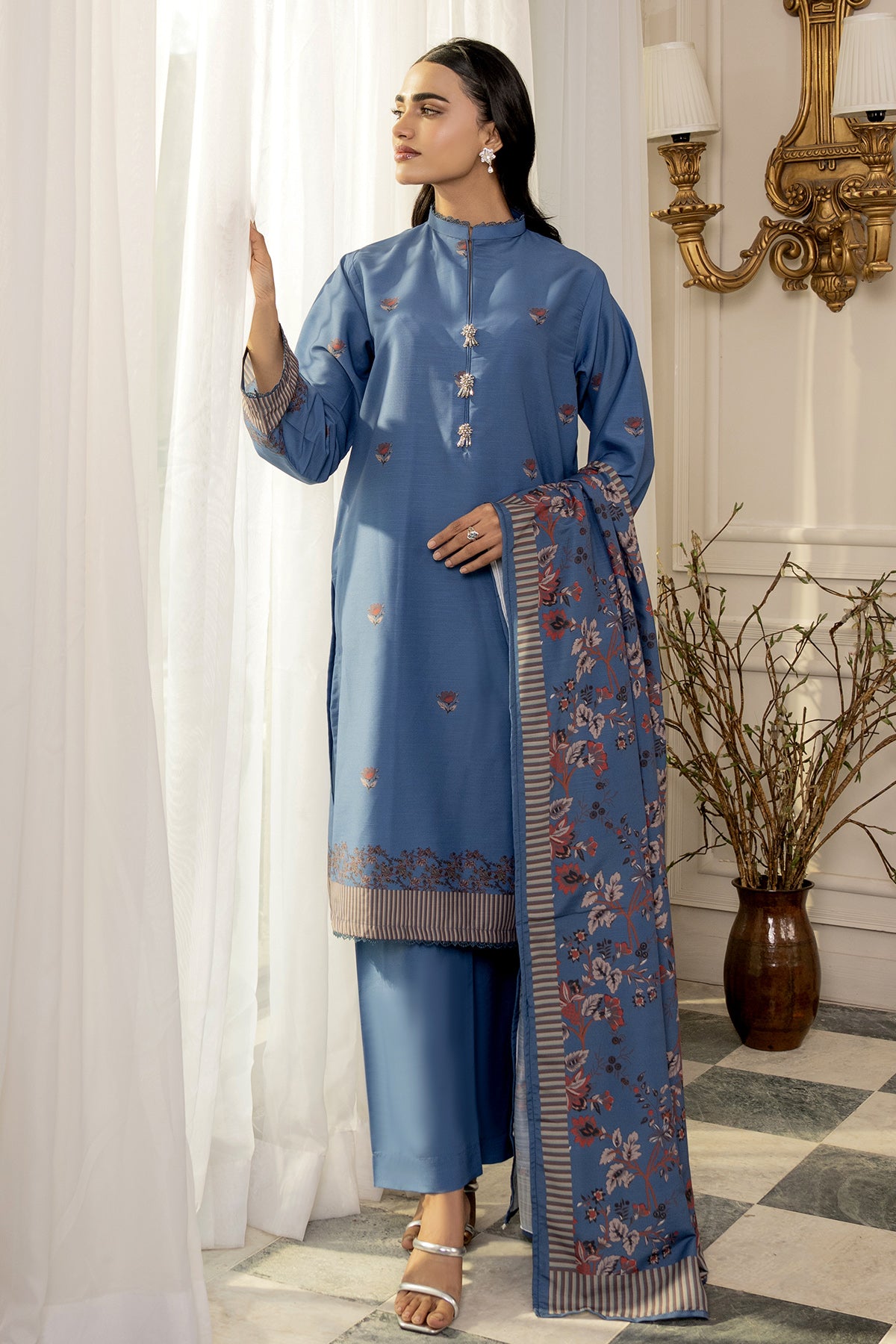 3 Piece Khaddar Suit-Printed
