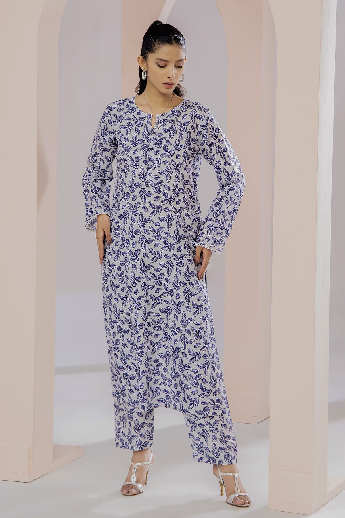 2 Piece Lawn Suit-Printed (Pret)