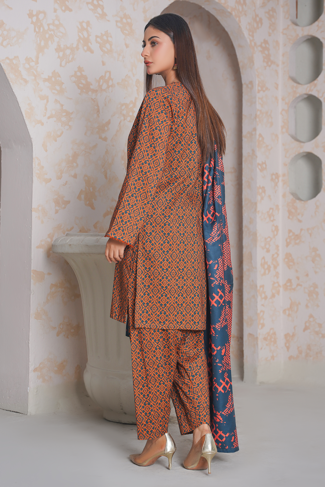 3 Piece Khaddar Suit-Printed