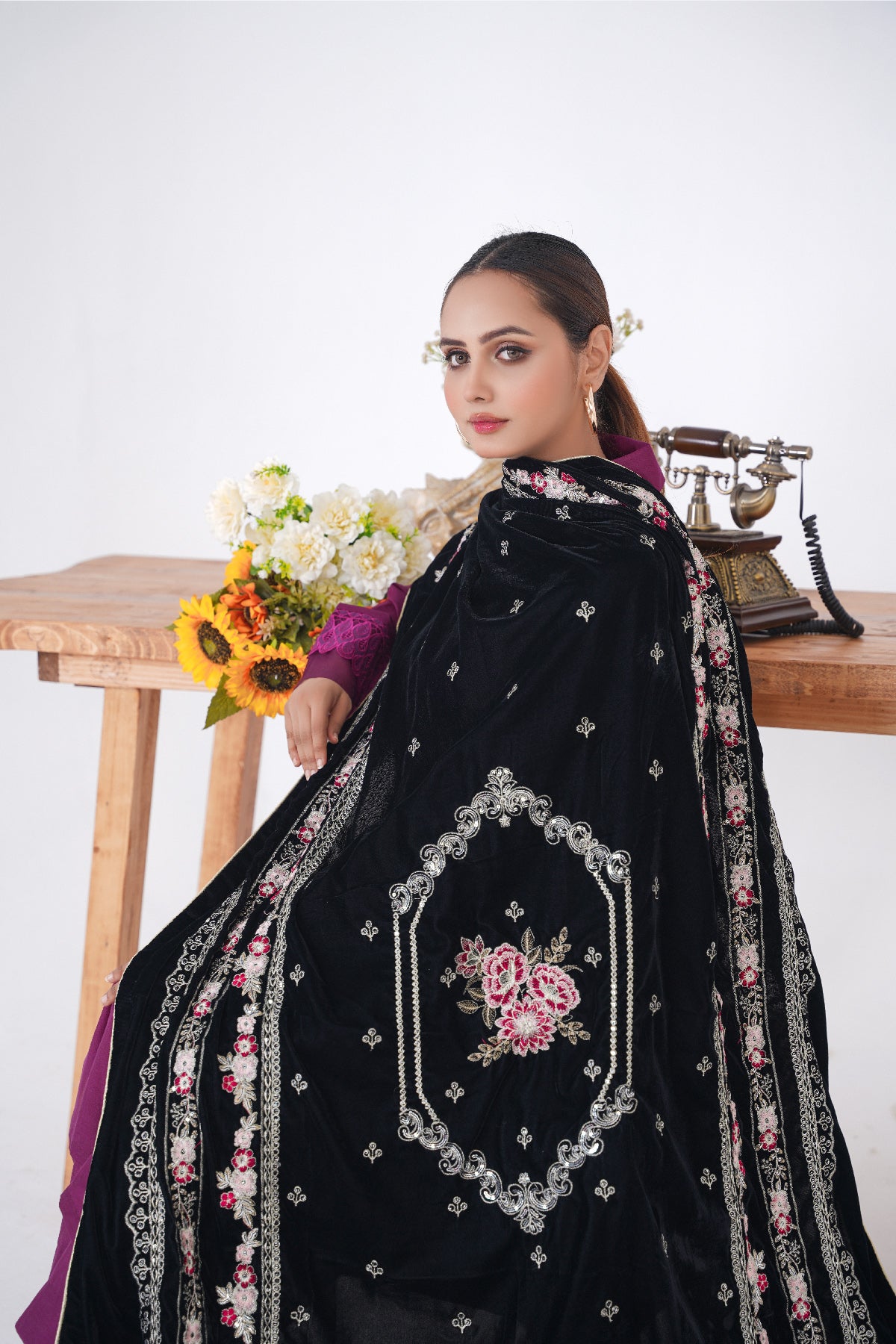 Premium Velvet Shawl