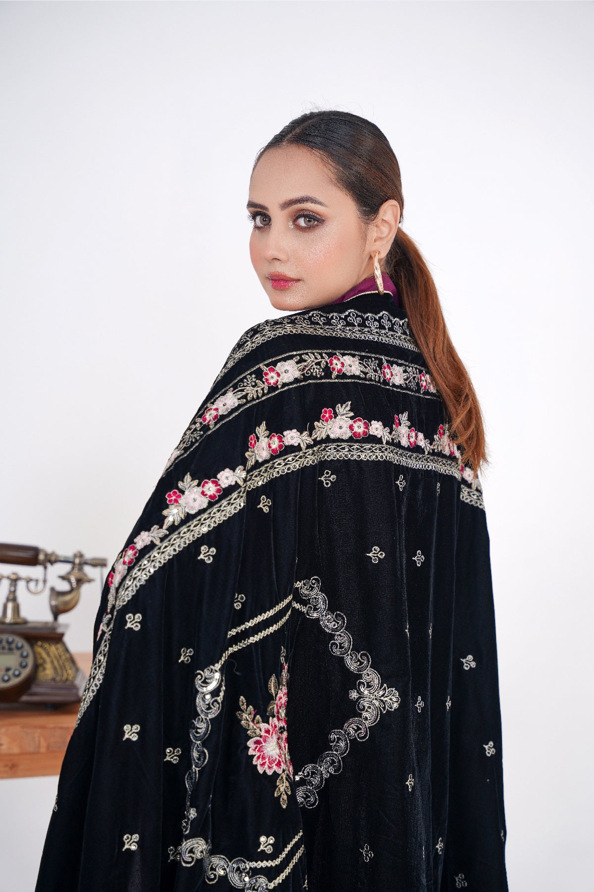 Premium Velvet Shawl