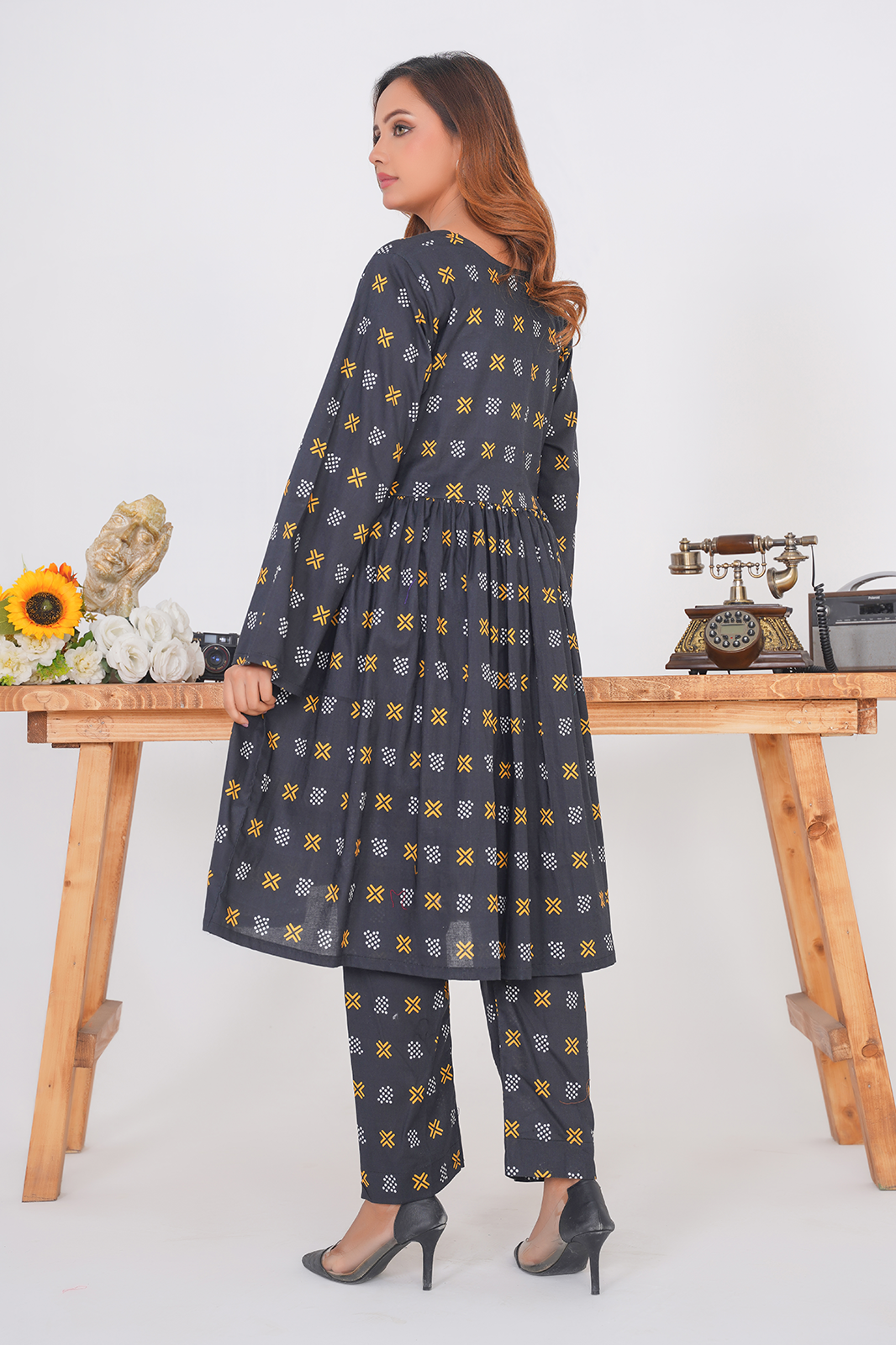 2 Piece Khaddar Suit-Printed