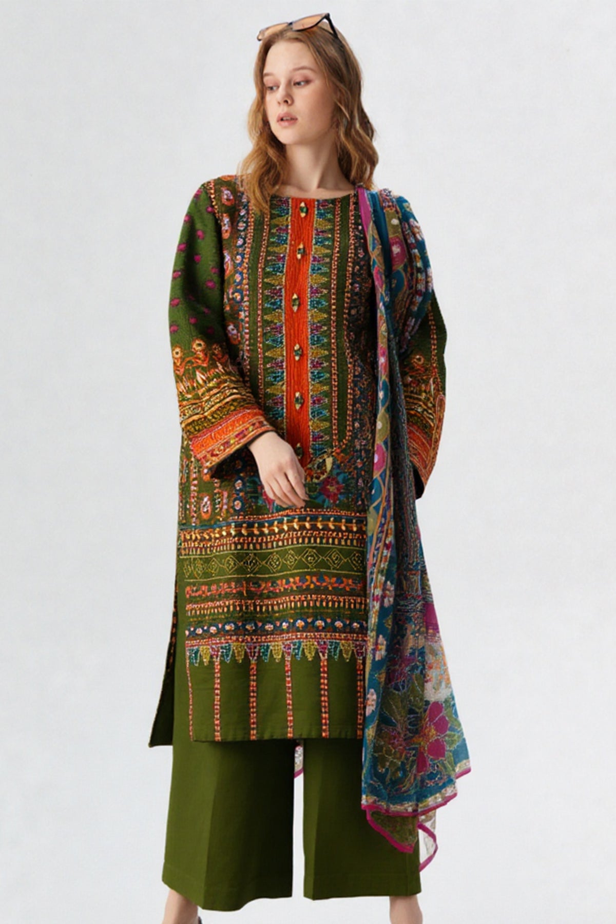 3 Piece Khaddar Suit-Printed