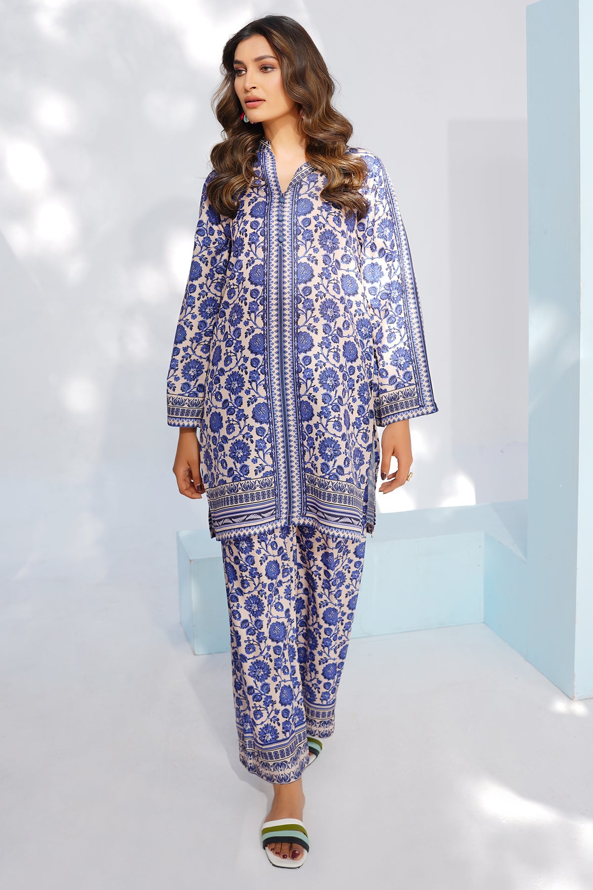 2 Piece Lawn Suit-Printed (Pret)