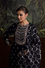 3 Piece - Embroidered Velvet Suit