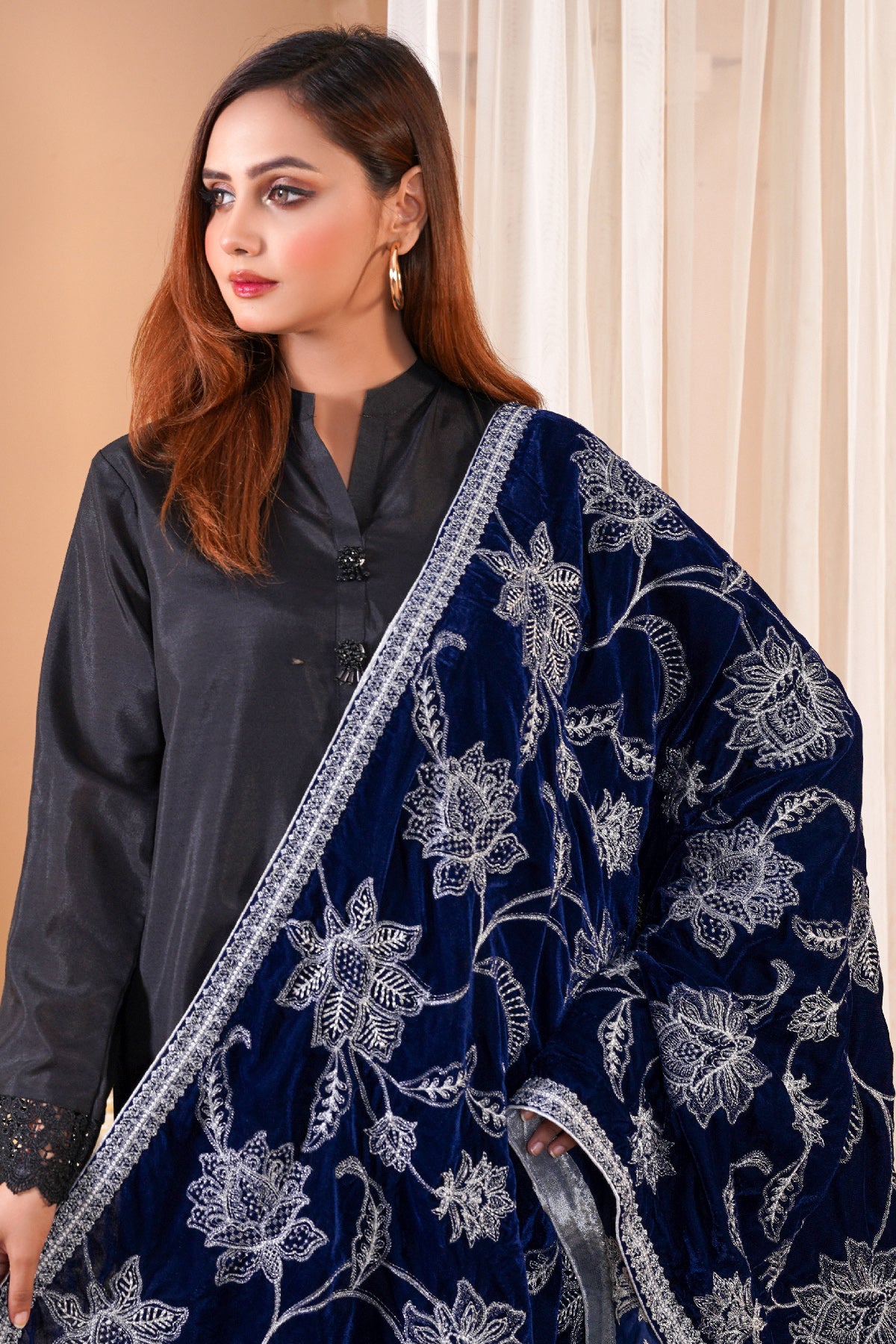 Premium Velvet Shawl