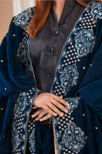 Premium Velvet Shawl