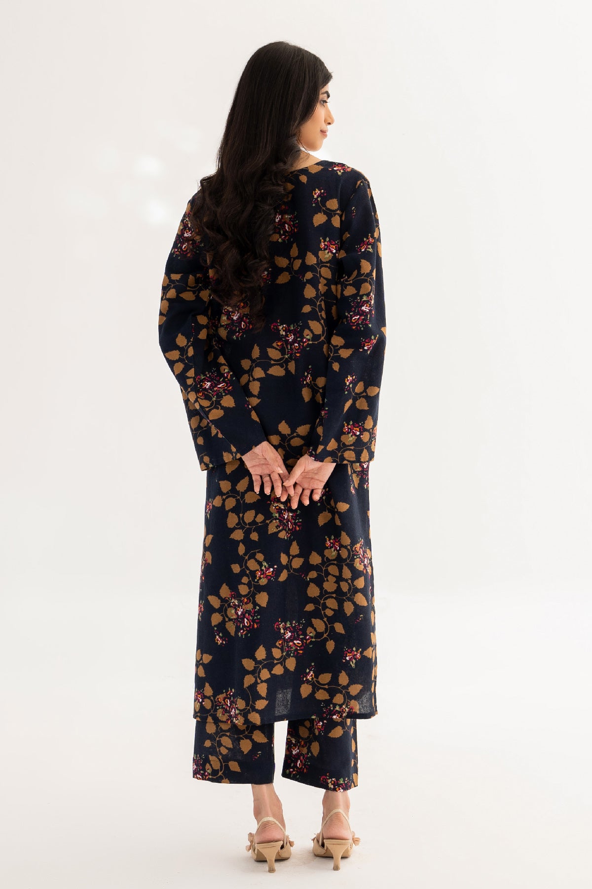 2 Piece Khaddar Suit-Printed