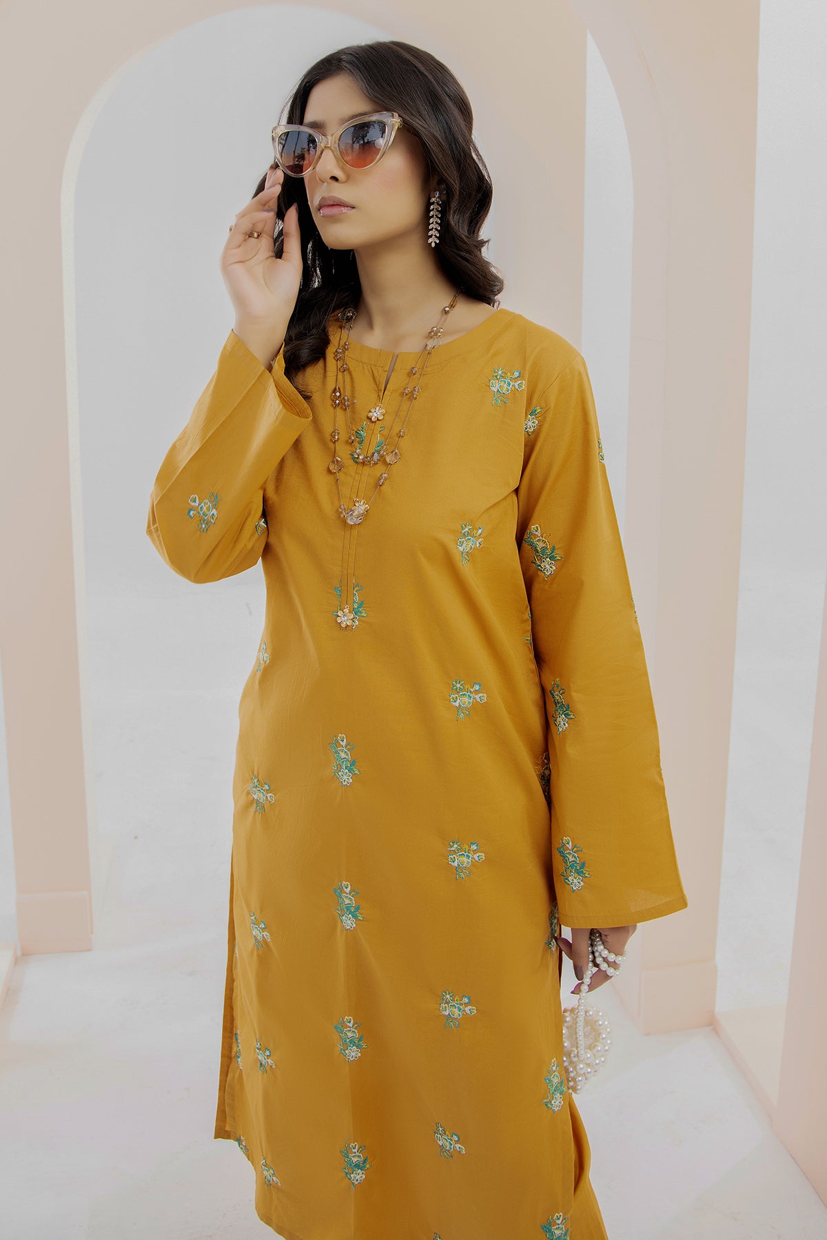 2 Piece Cotton Suit-Embroidered (Pret)