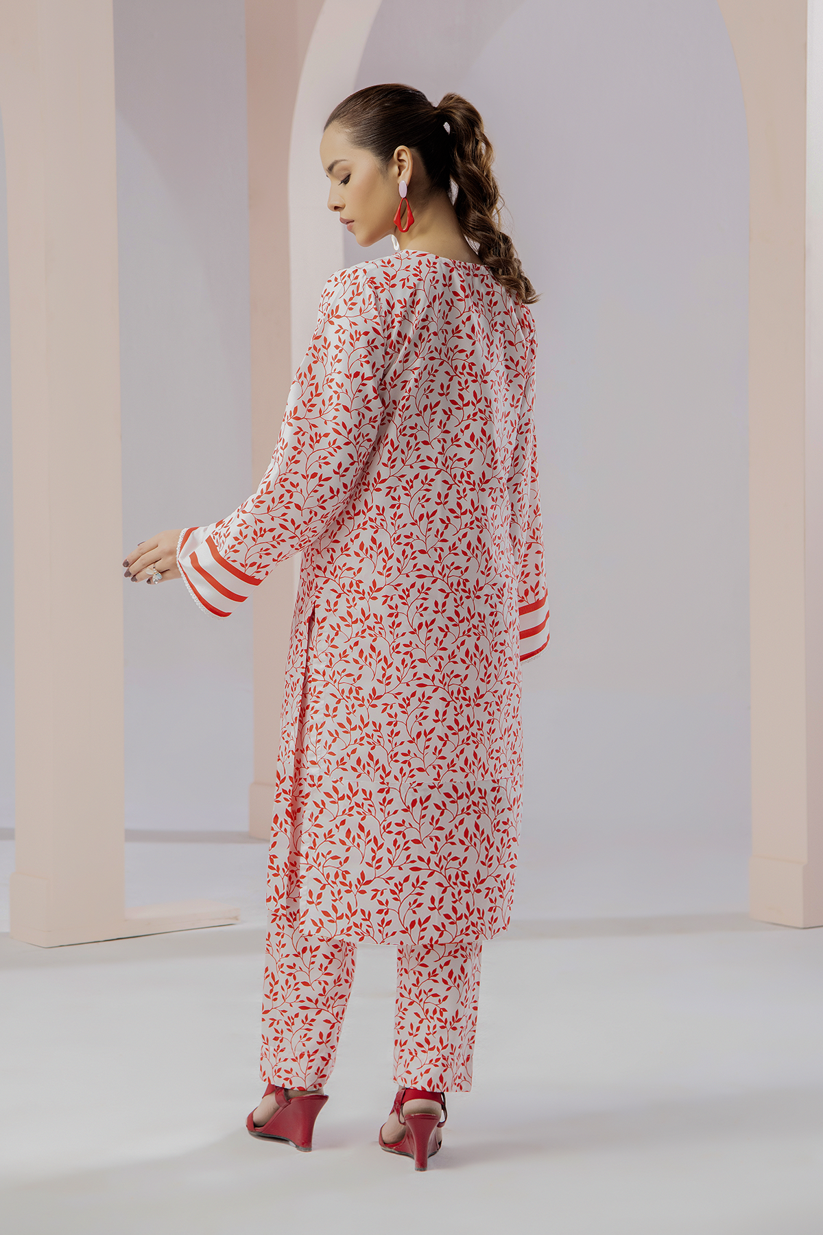 2 Piece Lawn Suit-Printed (Pret)