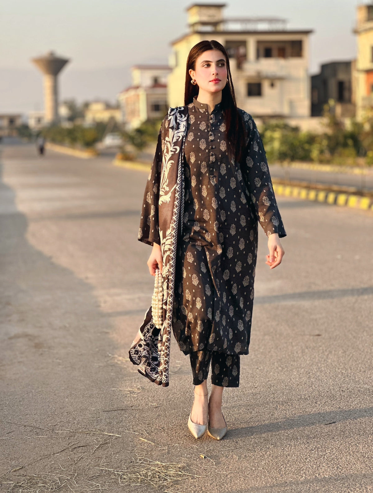 3 Piece Khaddar Suit-Printed