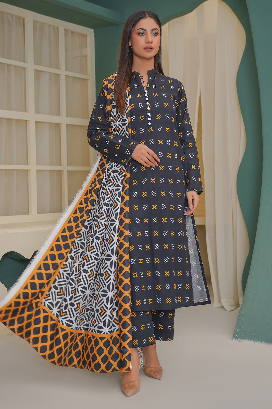 3 Piece Khaddar Suit-Printed